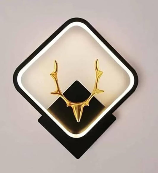 Luxurious Deer Wall Lamp